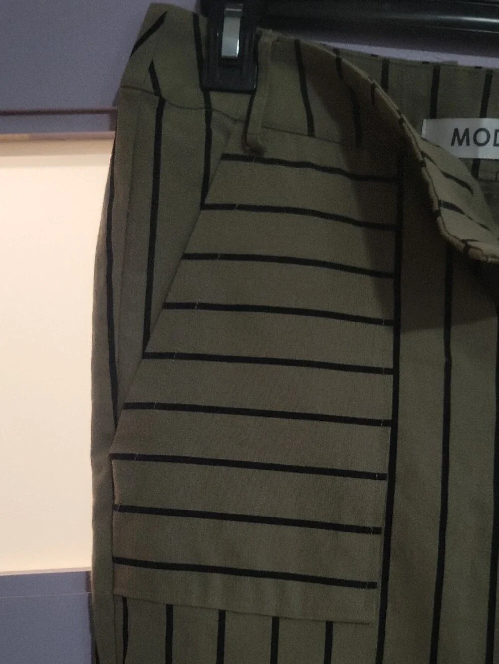 Mod Ref Olive Green and Black Striped Capris